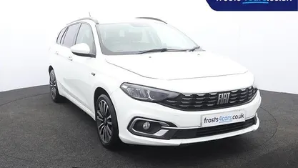 White Used 2021 Fiat Tipo Life Estate | £7,995 (Fair price)