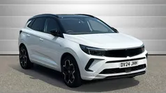 White Used 2024 Vauxhall Grandland X Ultimate SUV | £22,836 (Fair price)