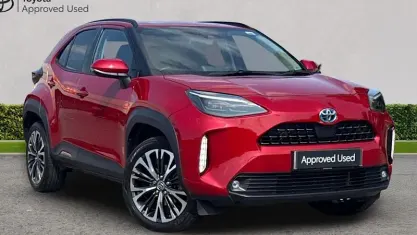 Used Toyota Yaris Cross 116 HP (85 kW) 2023 Red SUV