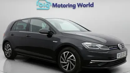 Used VW Golf VIII Edition 131 HP (96 kW) 2020 Hatchback
