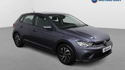 Used VW Polo Life 80 HP (58 kW) 2024 Grey Hatchback