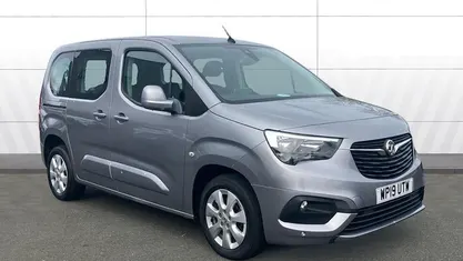Used Vauxhall Combo 110 HP (80 kW) 2019 Grey MPV