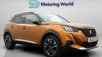 Used Peugeot 2008 Premium 155 HP (114 kW) 2021 Orange SUV