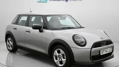 Used Mini Cooper Classic 156 HP (114 kW) 2024 Silver Hatchback
