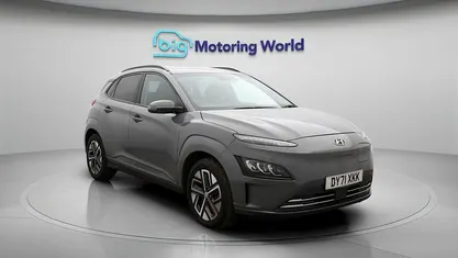 Used Hyundai Kona Premium 150 kW (204 HP) 2021 Grey SUV