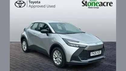 Used Toyota C-HR 140 HP (102 kW) 2025 Silver SUV