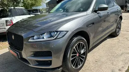 Używany Jaguar F-Pace Portfolio 241 KM (177 kW) 2020 SUV