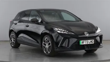 Used 2025 MG MG4 EV Trophy Hatchback | £15,985 (Good price)