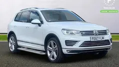 White Used 2017 VW Touareg R-line Plus SUV | £20,499 (Super price)