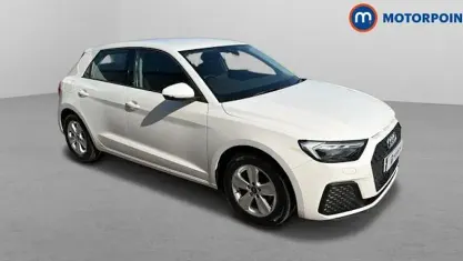 Used Audi A1 Sportback 95 HP (69 kW) 2023 White Hatchback