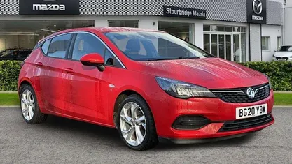 Red Used 2020 Vauxhall Astra SRi Hatchback | £9,970 (Fair price)
