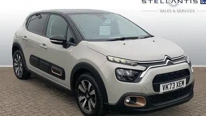 Used Citroën C3 PureTech 83 HP (61 kW) 2023 Red Hatchback