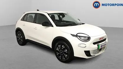 Used Fiat 600E Red 114 kW (156 HP) 2024 Hatchback