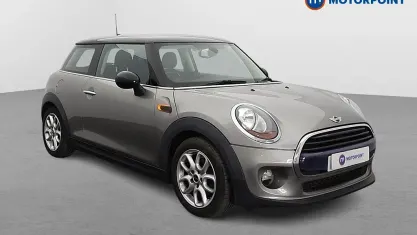 Used Mini Cooper Hatch 136 HP (100 kW) 2016 Silver Hatchback