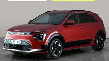 Used Kia e-Niro 150 kW (204 HP) 2023 Orange SUV