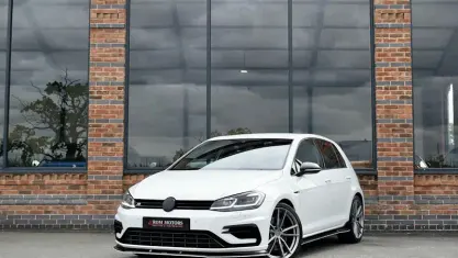 Used VW Golf VII R 300 HP (220 kW) 2019 White Hatchback