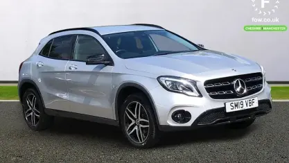 Used Mercedes GLA180 Urban 122 HP (89 kW) 2019 Silver SUV