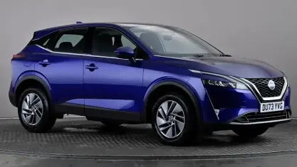 Used Nissan Qashqai Acenta Premium 158 HP (116 kW) 2023 Blue SUV