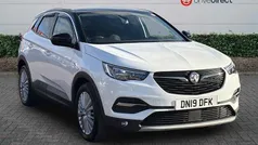 White Used 2019 Vauxhall Grandland X Sport SUV | £9,350 (Fair price)