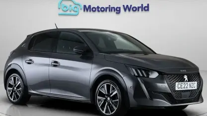 Używany Peugeot 208 Premium 102 KM (75 kW) 2022 Szary Hatchback