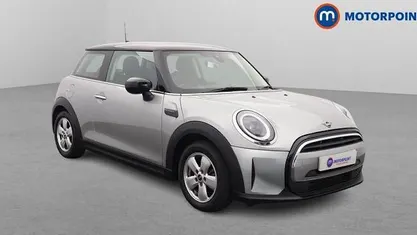 Used Mini Cooper Classic 136 HP (100 kW) 2023 Silver Hatchback