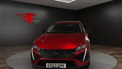 Used Peugeot 408 Allure Premium 131 HP (96 kW) 2023 Red SUV
