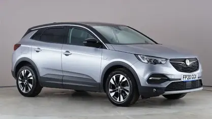 Używany Vauxhall Grandland X SRi 131 KM (96 kW) 2020 Szary SUV