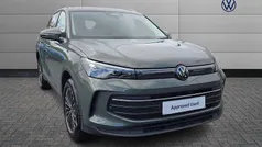 Green Used 2024 VW Tiguan Match SUV | £32,548 (Fair price)
