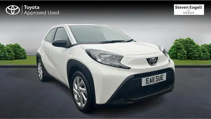 Used Toyota Aygo X PURE 72 HP (52 kW) 2025 SUV