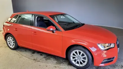 Usado Audi A3 Sportback 150 HP (110 kW) 2015 Citadino