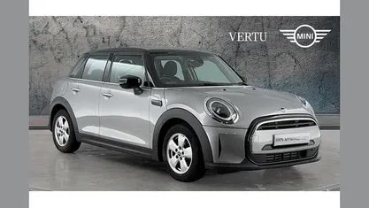 Used 2022 Mini Cooper Classic Hatchback | £19,257 (Fair price)