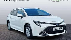 White Used 2023 Toyota Corolla | £22,800 (Fair price)