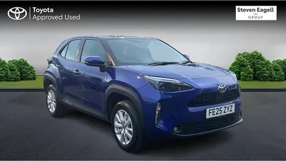 Used 2025 Toyota Yaris Hybrid Estate | £23,127 (Fair price)