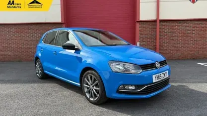 Used VW Polo Design 90 HP (66 kW) 2015 Blue Hatchback
