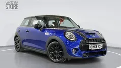 Blue Used 2019 Mini Cooper S Classic Hatchback | £10,199 (Fair price)