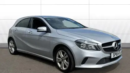 Used Mercedes A180 109 HP (80 kW) 2018 Silver Hatchback