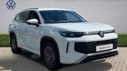 Begagnad VW Tayron Life 150 HK (110 kW) 2025 Vit SUV