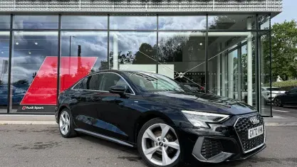 Begagnad Audi A3 S-Line 150 HK (110 kW) 2024 Sedan