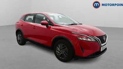 Used Nissan Qashqai Acenta Premium 140 HP (102 kW) 2023 Red SUV