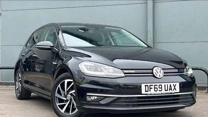 Used VW Golf VIII Edition 131 HP (96 kW) 2020 Hatchback