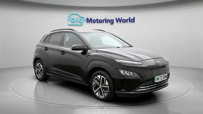 Begagnad Hyundai Kona Premium 100 kW (136 HK) 2022 SUV