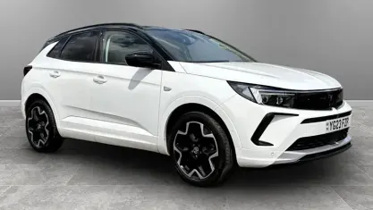 Used Vauxhall Grandland X Ultimate 131 HP (96 kW) 2023 White SUV