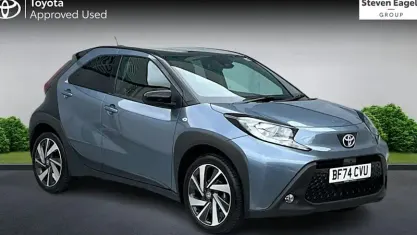 Used Toyota Aygo X 72 HP (52 kW) 2025 Blue SUV