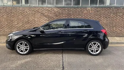 Used Mercedes A180 109 HP (80 kW) 2015 Hatchback