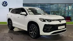 White Used 2025 VW Tayron R-line SUV | £40,669 (Fair price)