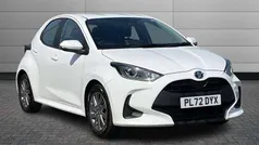 White Used 2023 Toyota Yaris Hybrid Hatchback | £15,750 (Good price)