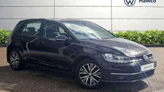 Black Used 2018 VW Golf VII SE Hatchback | £13,695 (Fair price)