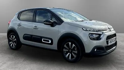 Used Citroën C3 PureTech 110 HP (80 kW) 2024 Hatchback