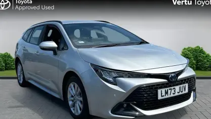 Used Toyota Corolla 140 HP (102 kW) 2023 Silver Estate
