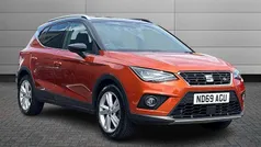 Eclipse orange Used 2019 Seat Arona FR SUV | £11,990 (Fair price)